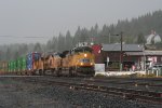 UP 8673 East rolling through Truckee during rainstorm